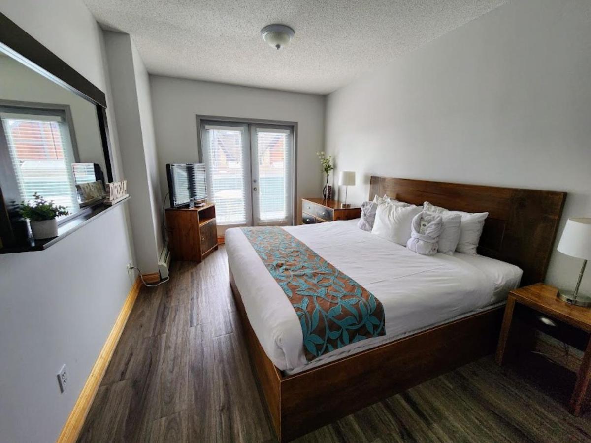 Sunset Resorts Canmore And Spa Zewnętrze zdjęcie