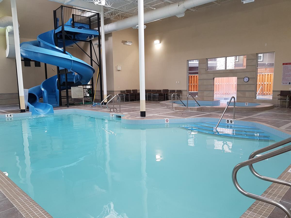 Sunset Resorts Canmore And Spa Zewnętrze zdjęcie