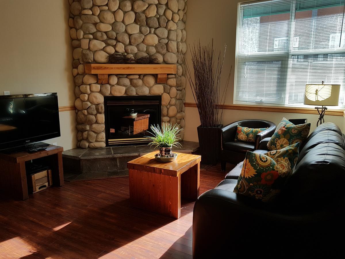 Sunset Resorts Canmore And Spa Zewnętrze zdjęcie