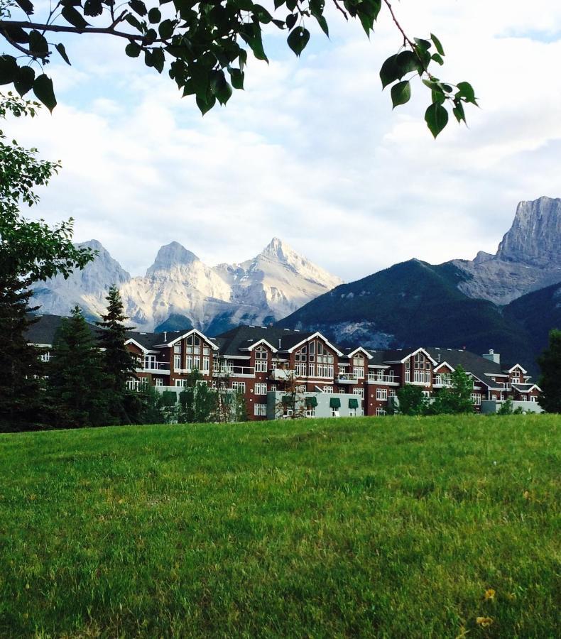 Sunset Resorts Canmore And Spa Zewnętrze zdjęcie