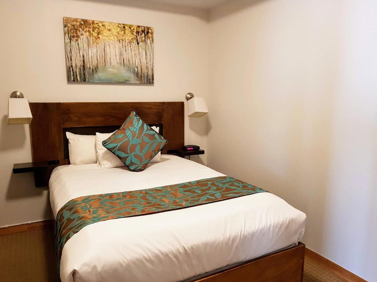 Sunset Resorts Canmore And Spa Zewnętrze zdjęcie